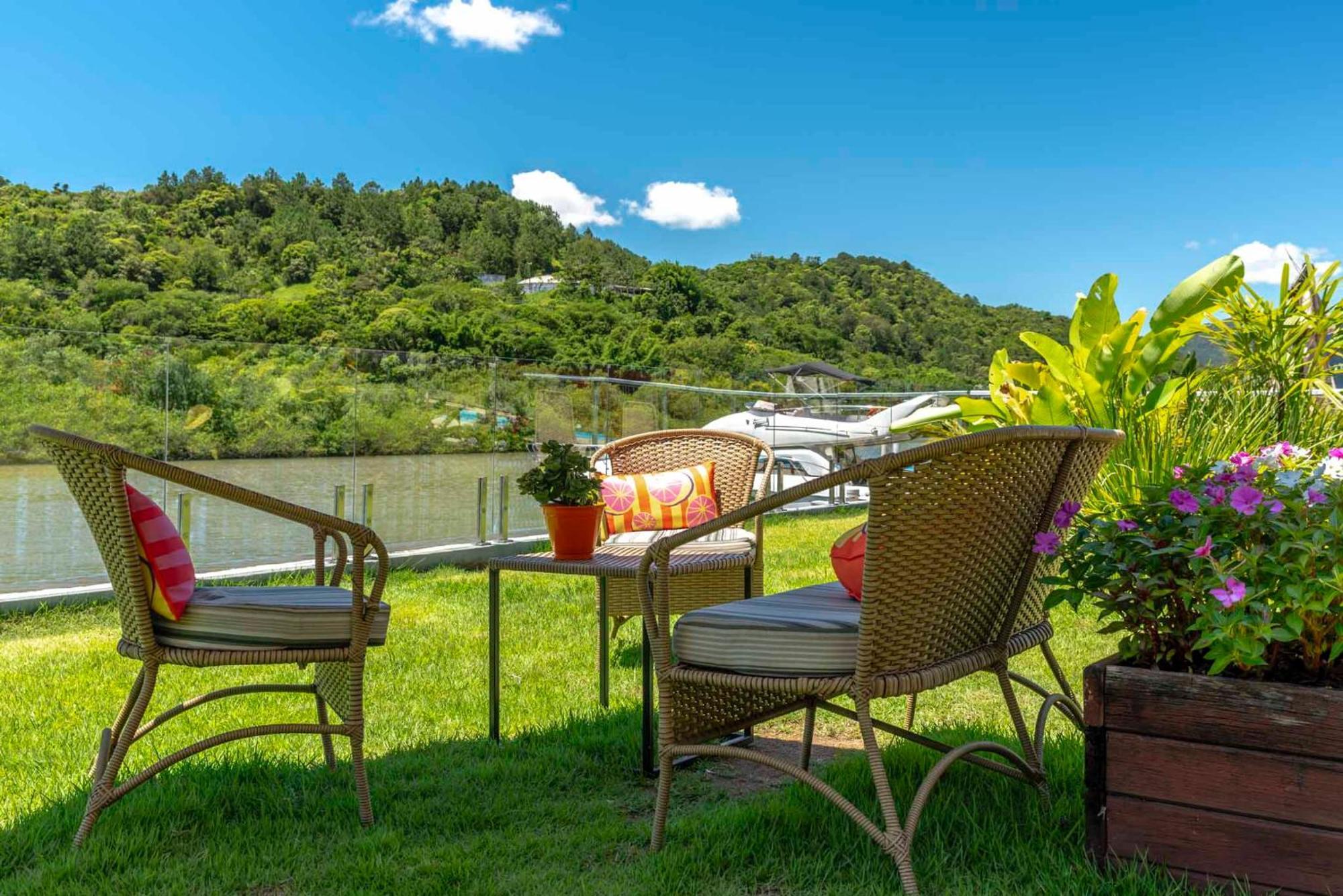 Rizzu Marina Hotel บัลเนอาริโอ กังโบริว ภายนอก รูปภาพ